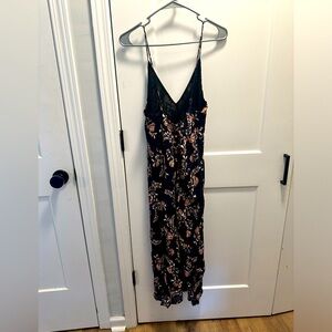 Greylin floral midi dress size M adjustable straps navy blue